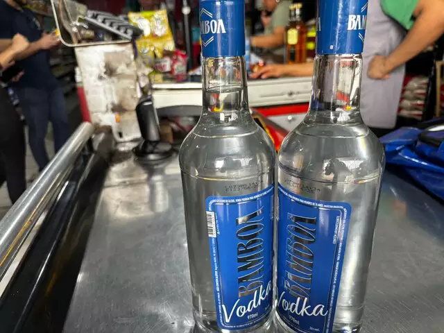 Polícia apreende bebidas suspeitas após morte de jovem no Jardim Colibri