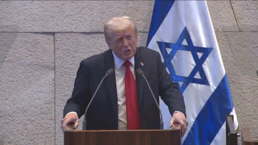 Trump celebra cessar-fogo histórico em Israel e declara “o começo de uma era de fé e de paz”