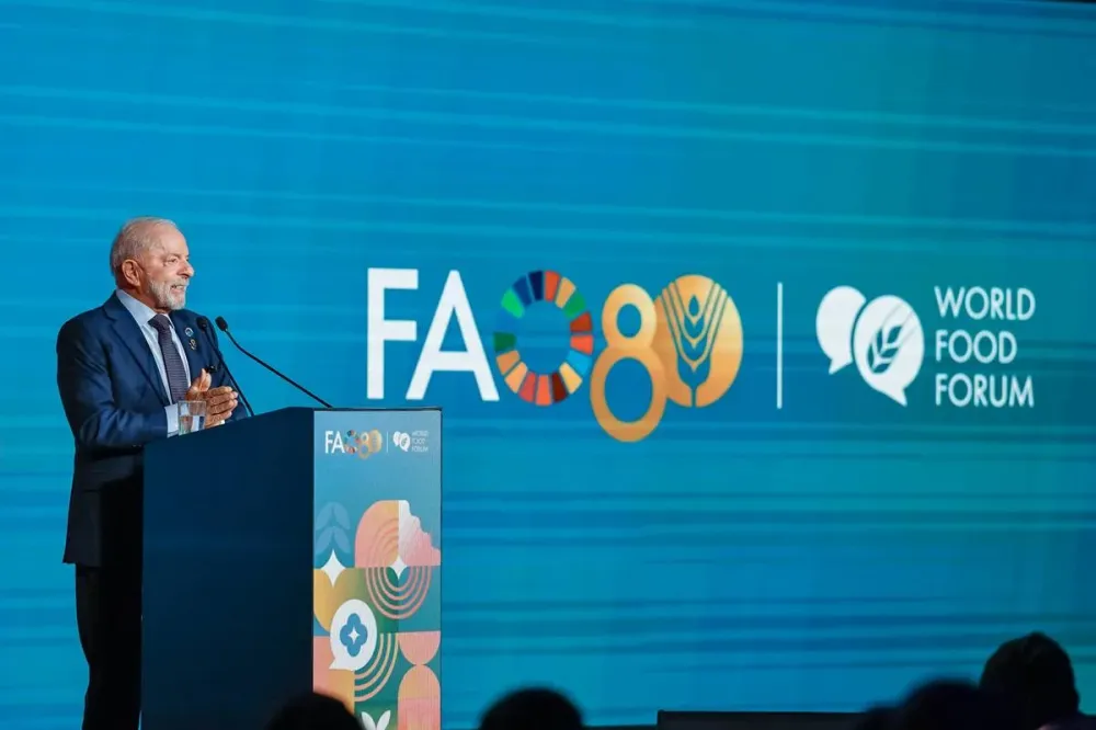 Lula defende taxação global de super-ricos para combater fome e critica gastos militares