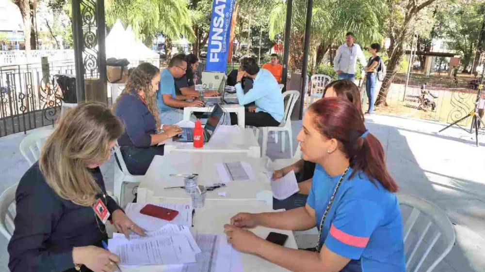Feira da Empregabilidade leva 300 vagas de trabalho ao Centro de Campo Grande nesta quarta