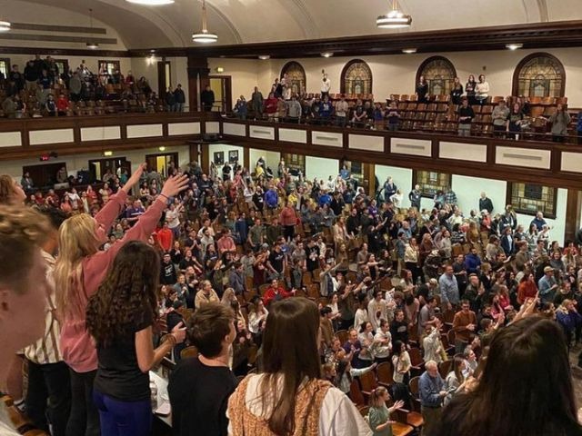 Os alunos da Universidade Asbury estão orando há 150 horas