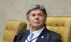 Transferência de Fux muda o tabuleiro do STF e acirra polarização política