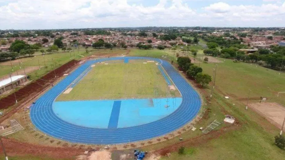 Campo Grande proíbe atletas trans em competições femininas em lei polêmica