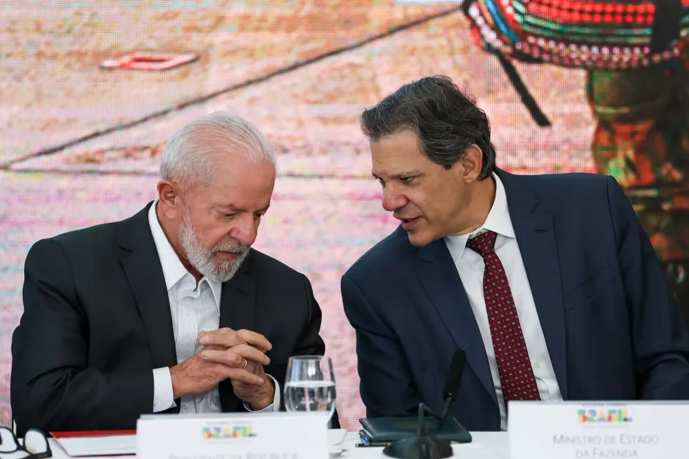 Governo Lula projeta R$ 399 bilhões acima do teto de gastos e agrava crise fiscal