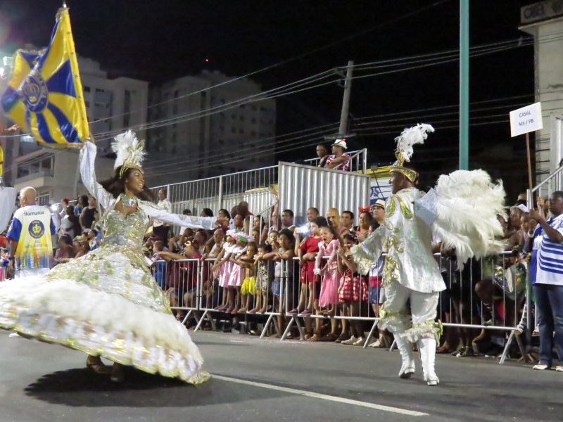 Desfiles da Série Prata no Rio mudam de endereço e agora têm camarotes