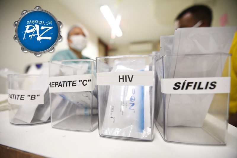 Carnaval acende alerta para proteção contra infecções sexuais