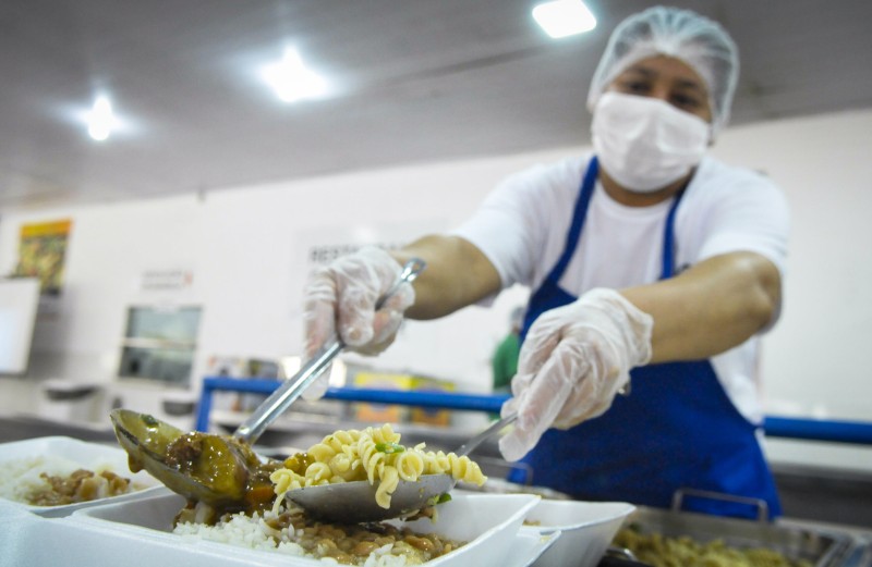 Restaurantes comunitários reabrem nesta quarta-feira (22)