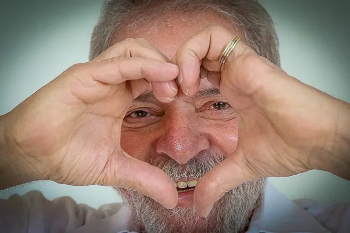 Lula ignora óbitos pela Covid e pode se responsabilizar por aumento de casos