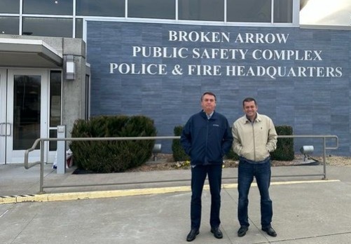 Bolsonaro visita a sede da Polícia e Bombeiros de Oklahoma