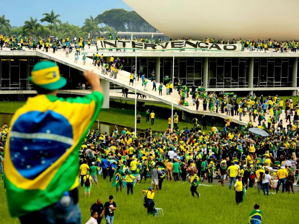 CPMI dos Atos de 8 de janeiro alcança assinaturas necessárias para instauração