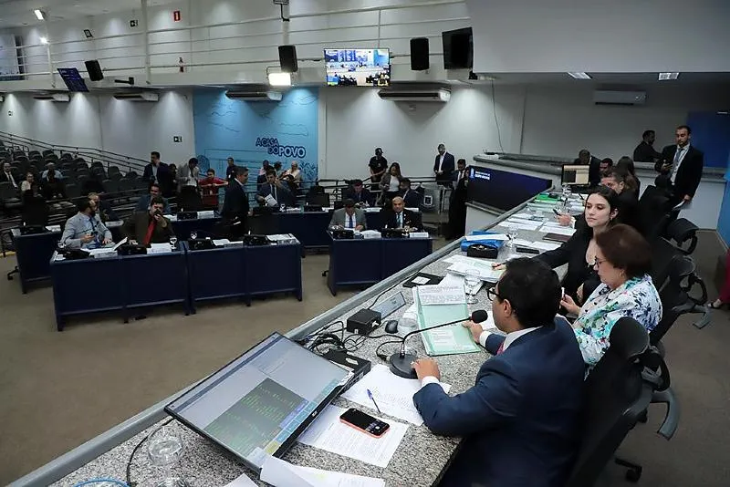 Câmara de Campo Grande reage a debate sobre privatização e avança com pacote de projetos que impactam saúde, educação e inclusão
