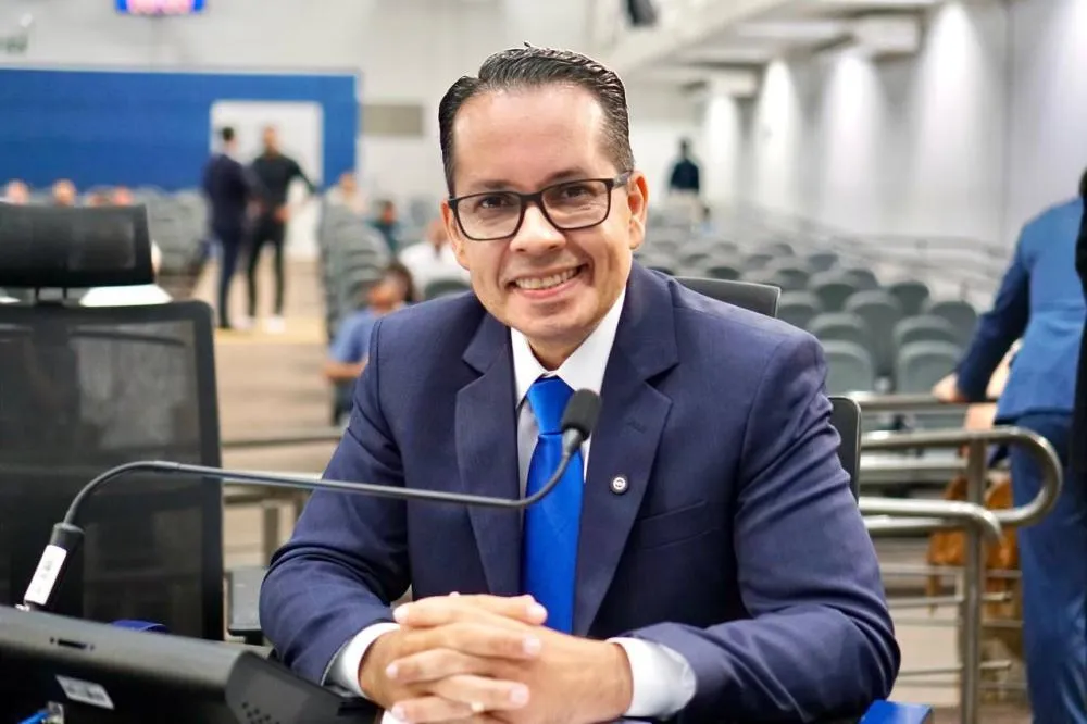 Manobra política: vereador Neto usa estrutura pública para promover racha no CONSEPAMS e pavimentar candidatura