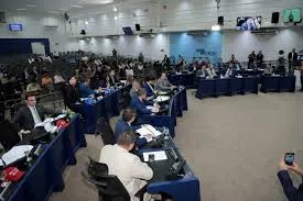 Câmara de Campo Grande aprova pacote de impacto e ALEMS entra em cena com reforço a direitos dos idosos