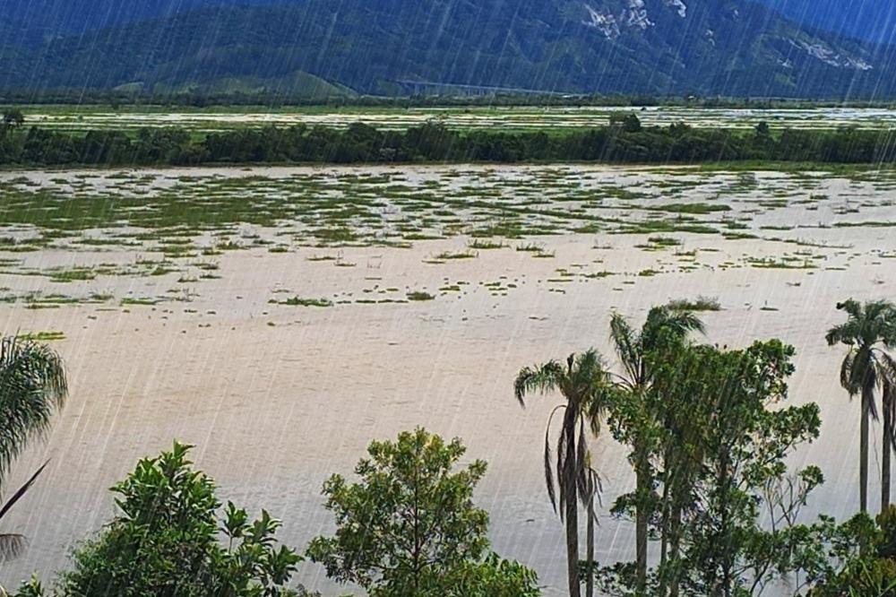 Governo de SP abre linha de crédito para produtores e pescadores afetados pelas chuvas