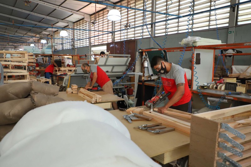 Taxa de desemprego cai pelo 9º trimestre seguido no Estado e é a menor desde 2014