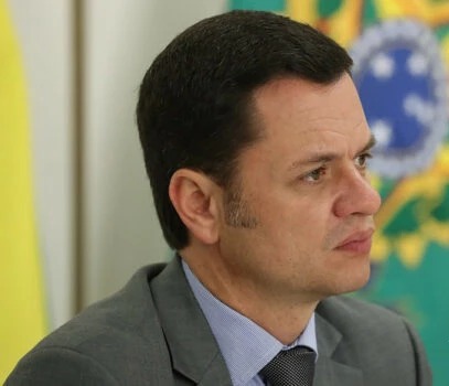 PF investiga impressões digitais encontradas em minuta de Torres