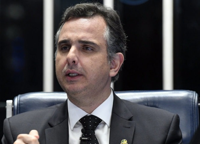 Pacheco vai ouvir lideranças do governo sobre a instalação de CPI