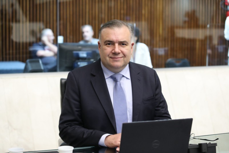 Criação da Secretaria de Proteção aos Animais é proposta pelo deputado Ney Leprevost (União)