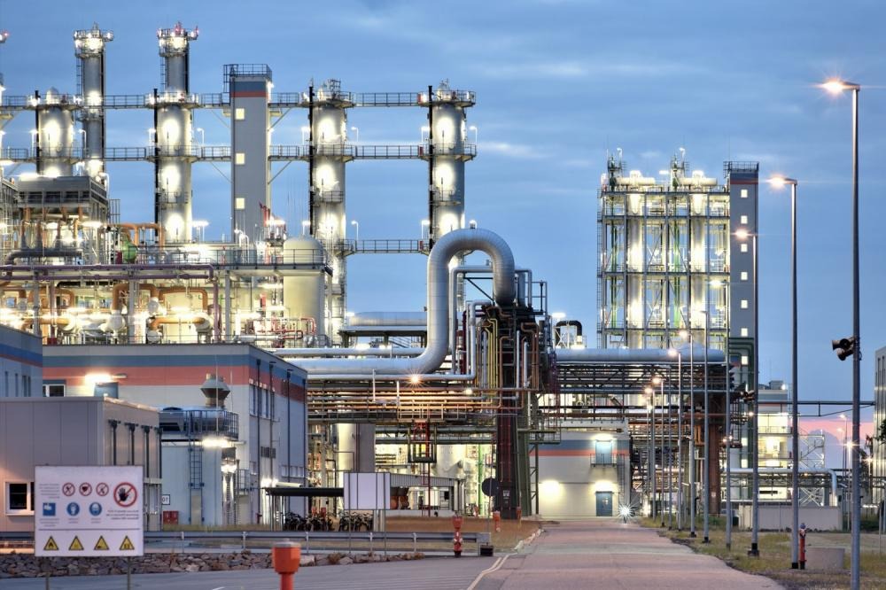 Confiança da indústria do Brasil cai ao menor nível desde 2020