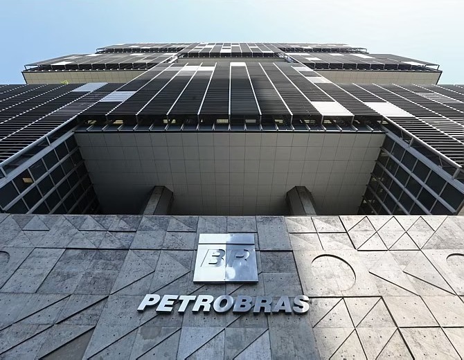 Petrobras nega discurso de Haddad sobre alteração na política de preços