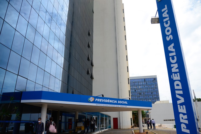 STF: Moraes dá 10 dias para INSS ter plano para revisão da vida toda