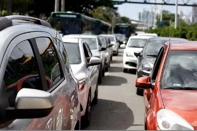 PEC do IPVA avança na Câmara e pode garantir economia de até 75% para milhões de motoristas