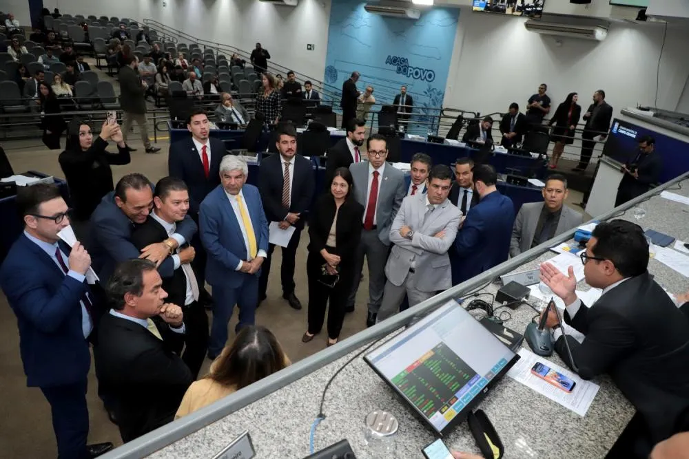 Buracos dominam reclamações dos campo-grandenses e lideram atuação da Câmara no primeiro semestre