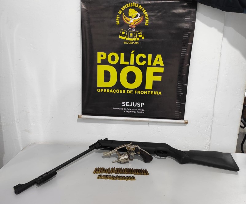 Armas de fogo e munições foram apreendidas pelo DOF no município e Miranda