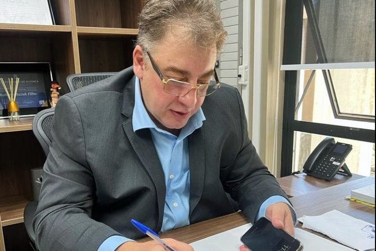 Neno Razuk solicita criação de sala multidisciplinar para atender autistas em Nova Andradi