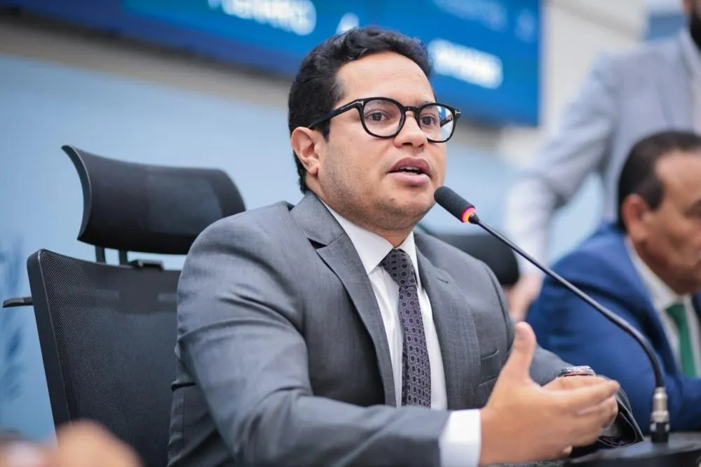 Presidente da Câmara cobra da Prefeitura reforço nas operações de tapa-buracos em Campo Grande