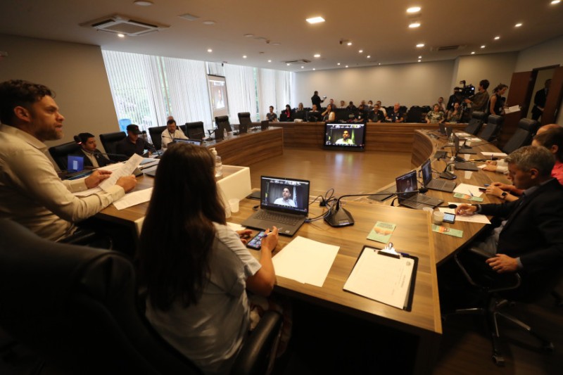 Audiência pública é palco de debate sobre o futuro do aterro de Fazenda Rio Grande