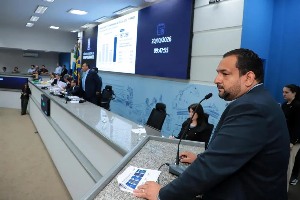Câmara muda regras internas e aumenta pressão sobre serviço de tapa-buracos em Campo Grande