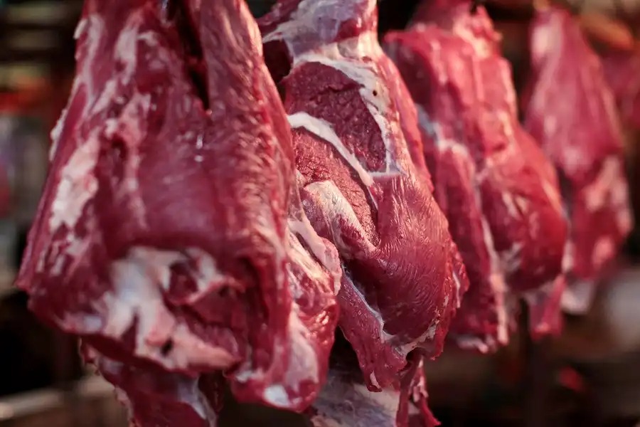 Exportação de carne bovina cai 10,18% em MT por crise da Vaca Louca