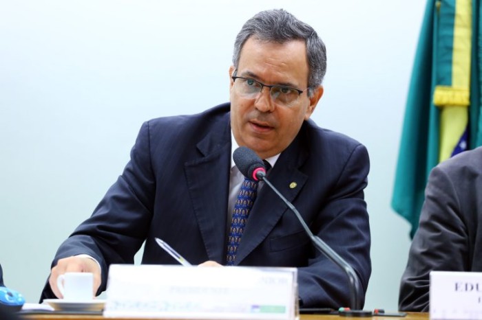 Comissão de Desenvolvimento Econômico elege Félix Mendonça Júnior para presidente