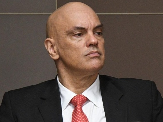 Moraes recusa compartilhar dados de investigações com a CPI do DF