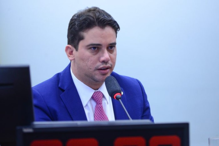 Projeto prevê loteria para socorro a municípios em calamidade pública