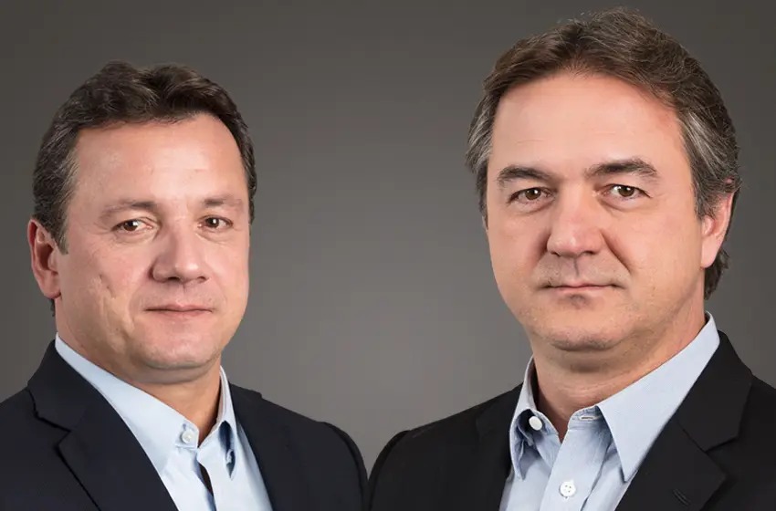 Irmãos Batista acompanham Lula em viagem à China