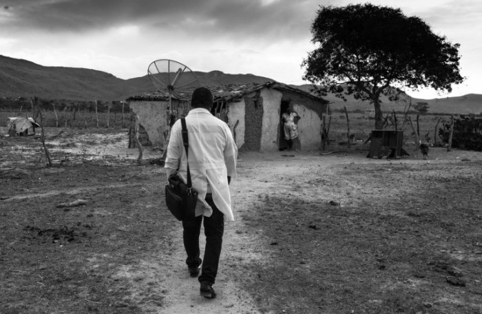 Governo altera programa Mais Médicos para ampliar atendimento em regiões remotas