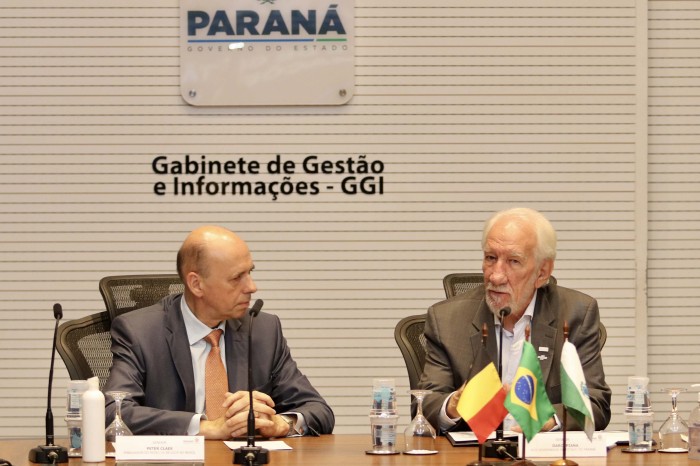 Darci Piana apresenta o Paraná ao embaixador da Bélgica no Brasil