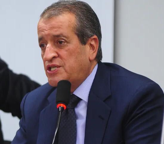 Valdemar Costa Neto mantém pedido de anulação de urnas do 2º turno