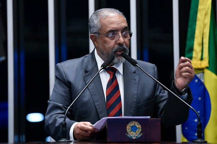 Novo Estatuto do Trabalho é pautado pela promoção dos direitos sociais, diz Paim