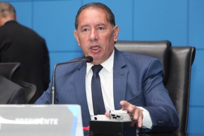 Gerson Claro pede manutenção emergencial em trechos de rodovias estaduais