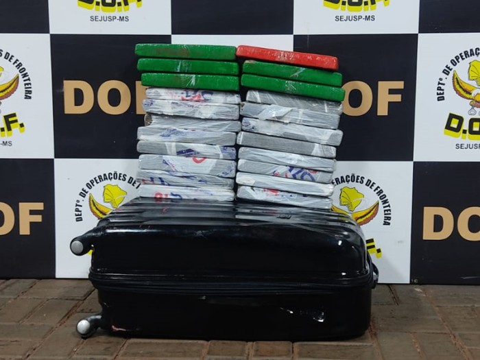 Mulher que seguia com maconha para Rondonópolis foi presa pelo DOF em Dourados