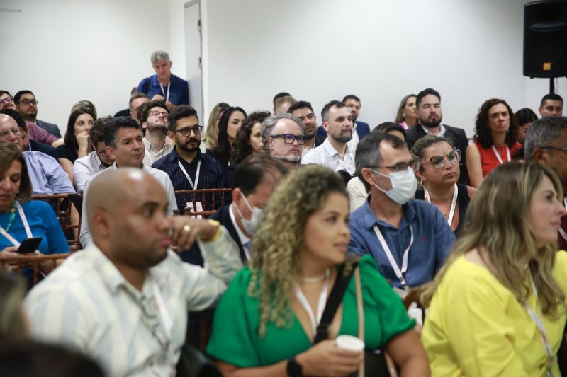 Servidores da ALMT participam da 25ª Conferência da Unale