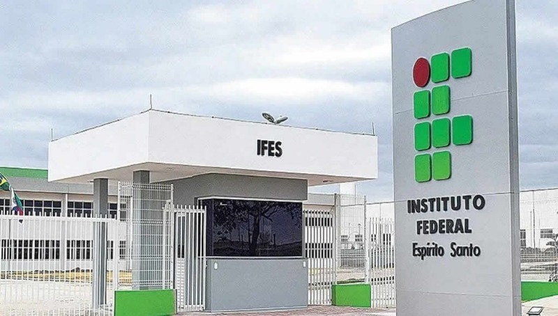 Instituto Federal determina uso compartilhado de banheiro com transexuais