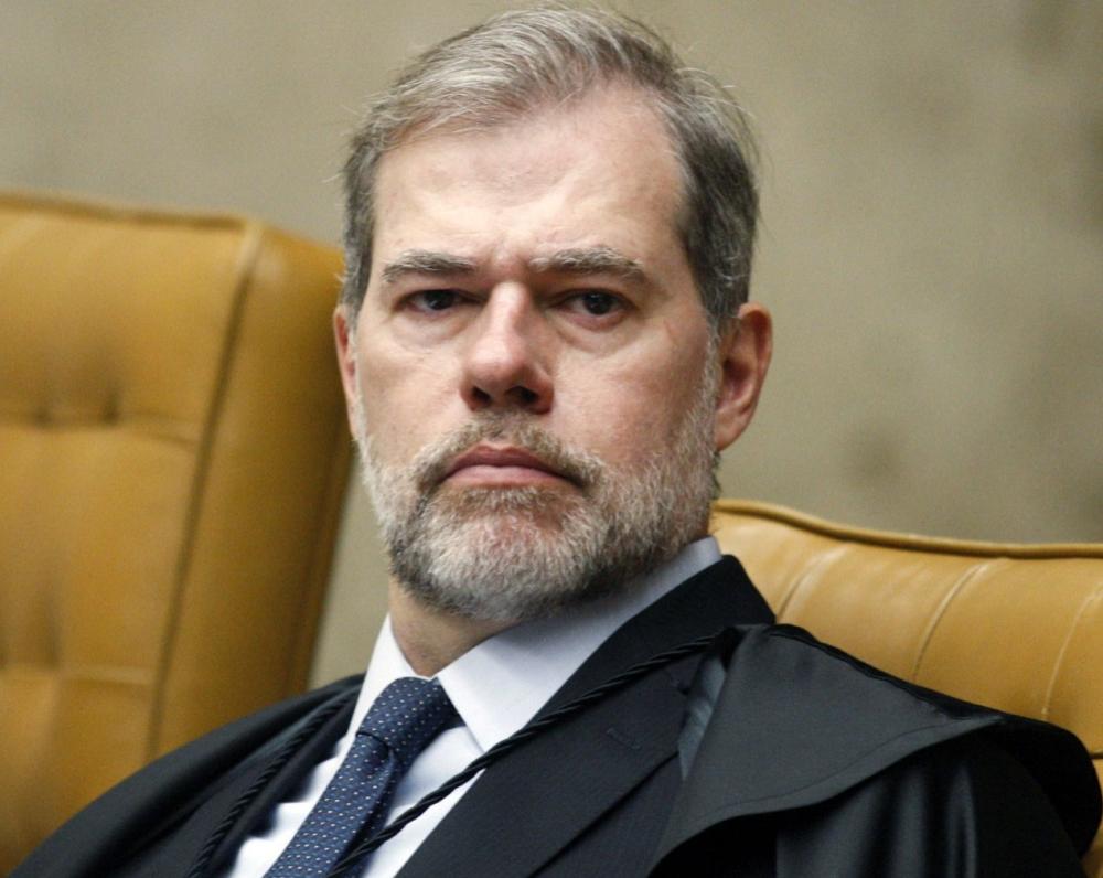 Toffoli pede vista e adia julgamento sobre Lei das Estatais
