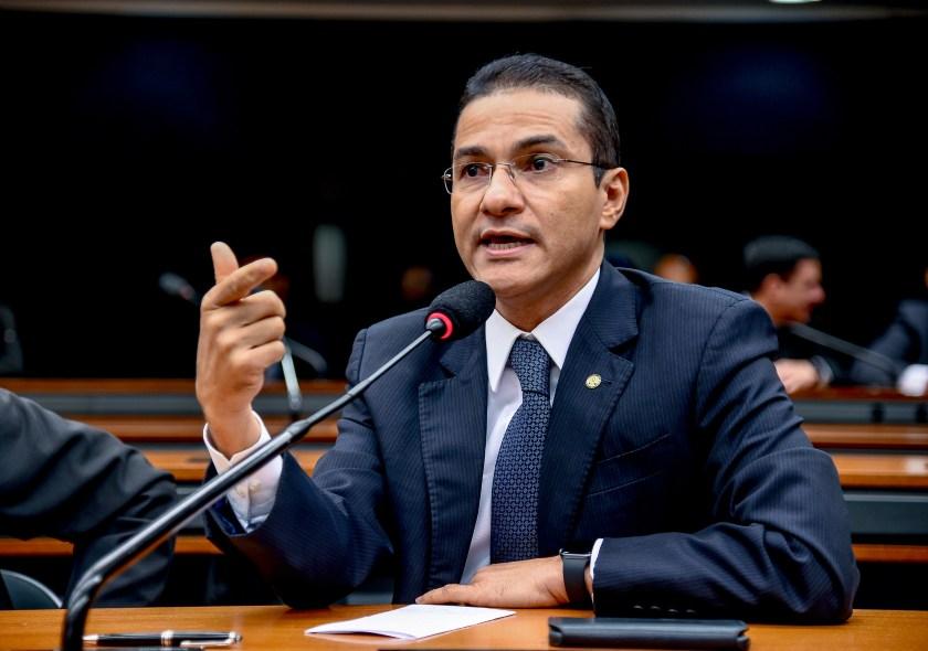 Presidente do Republicanos recorre ao TSE para desbloquear recursos