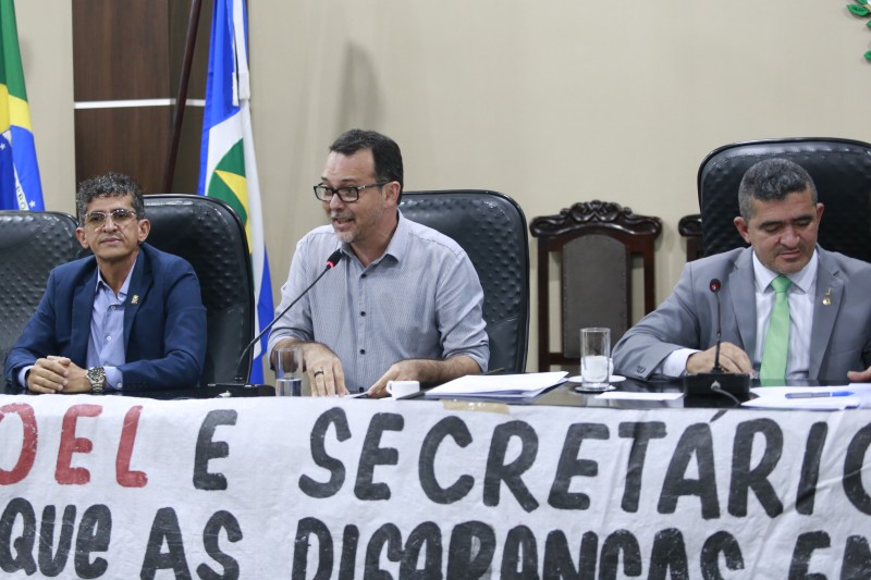 Audiência discute asfaltamento de onze bairros de Cuiabá
