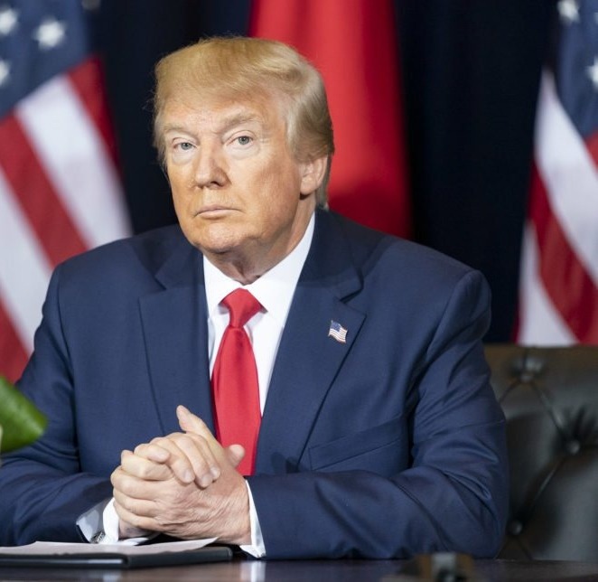 Trump se apresenta hoje no tribunal de Manhattan