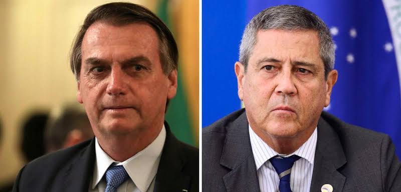 Bolsonaro recebe Braga Netto e militares das Forças Armadas no Palácio do Alvorada